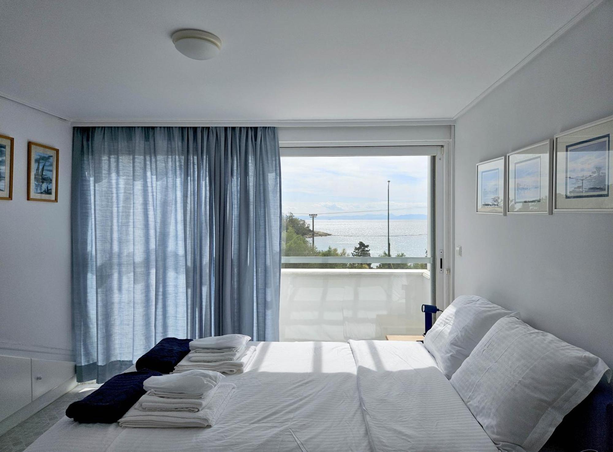 Lagonisi Beach House Kalívia Thorikú Kültér fotó